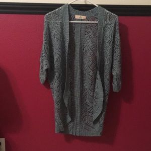 Blue knit short sleeve cardigan